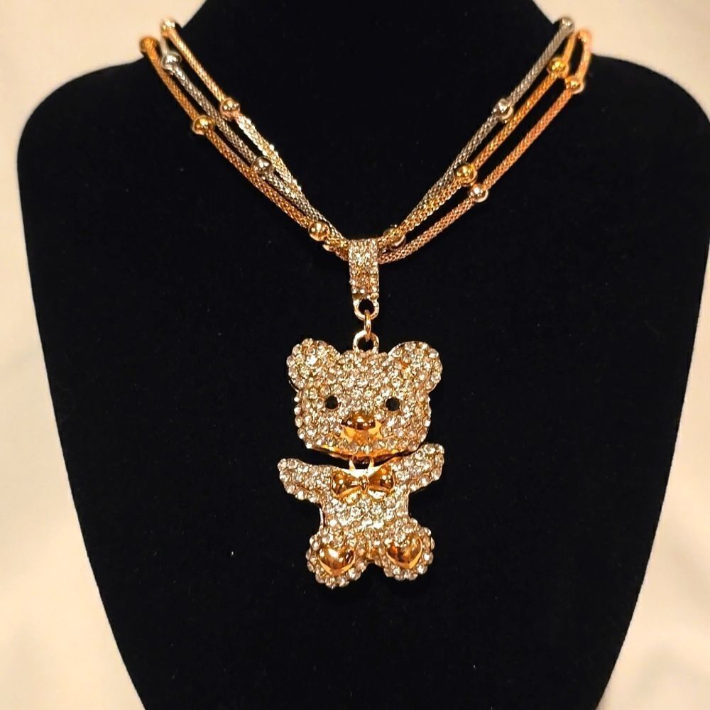 Austrian Crystal Necklace! NWOT!